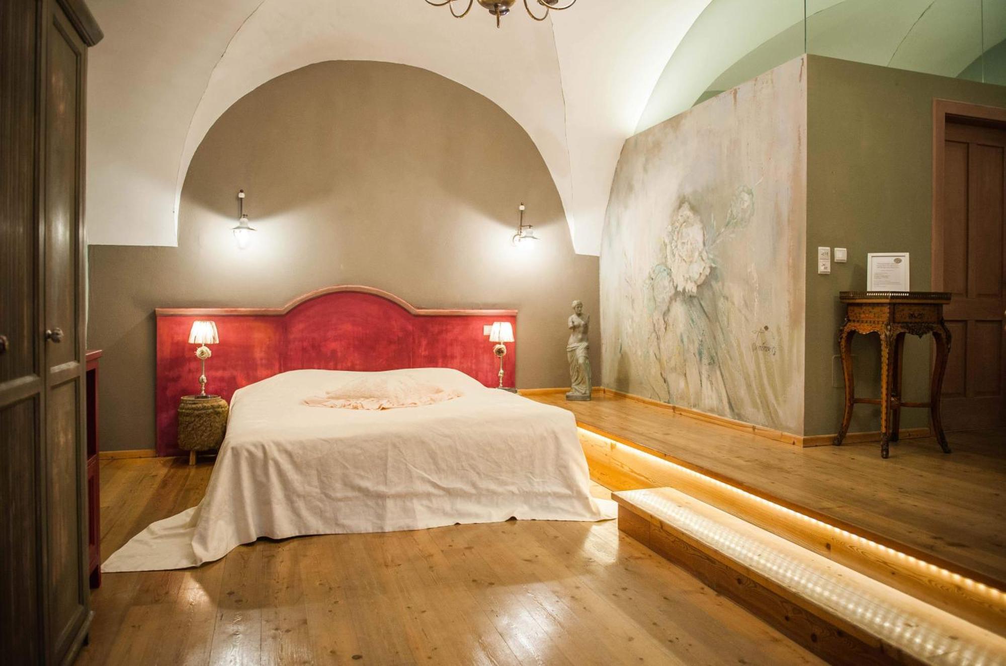 Art Boutique Hotel Buergerhaus Rust Quarto foto